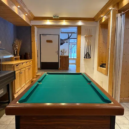 L'arveyron Open House Hotel