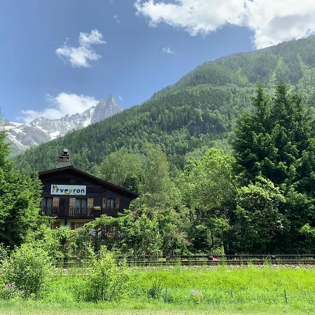 L'arveyron Open House 酒店 霞慕尼